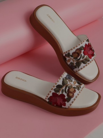 Anouk Ethnic Flatform Sandals