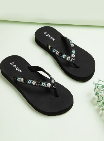 Ginger by Lifestyle Women Embellished Rubber Thong Flip-Flops