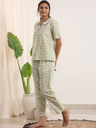 SANSKRUTIHOMES Conversational Printed Pure Cotton Night Shirt And Trousers